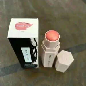 FENTY BEAUTY BY RIHANNA Match Stix Shimmer Skinstick